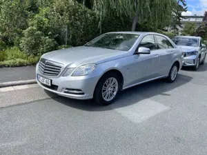 Mercedes-Benz E 220 CDI BlueEFFICIENCY Automatik Elegance