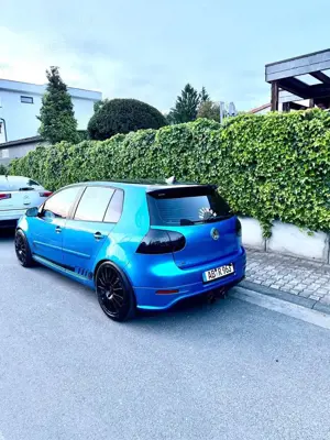 Volkswagen Golf 1.6 FSI Sportline