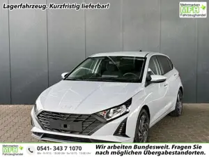 Hyundai i20 Pure 1.2 MPI / Navi PDC Hinten + Kamera Abgedun...