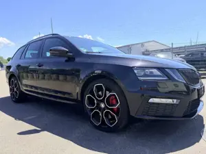 Skoda Octavia Combi RS 245