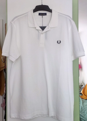 Fred Perry polo. Größe L. Neu mit Etikett.