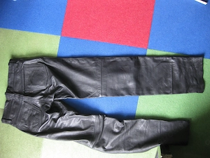 Motorrad Lederhose für Damen. Weiches Leder, wenig getragen.