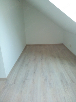 schöne 1Zi.-Wohnung mit offener Küche, Wanne.... Bild 5