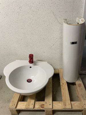 Waschbecken mit Untersäule; Duravit
