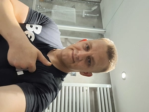 Suche eine Frau für echte Erlebnisse 