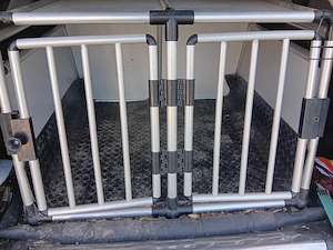 Große Hundebox    Doppelbox 
