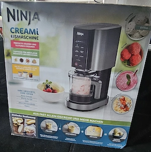 Ninja Creami Eismaschine   Wie neu, inkl. 2 Behältern & OVP