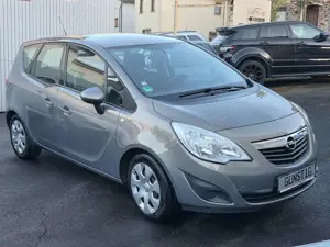 Opel Meriva Edition 1.4 Gepflegt  Fahrradträgersystem