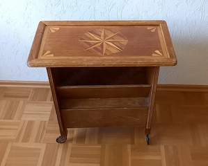 Zeitungshalter Beistelltisch 50er-Jahre - VINTAGE