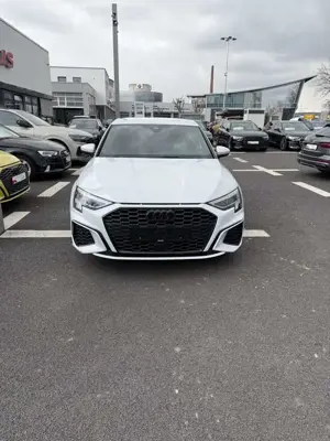 Audi A3 30 TFSI S line