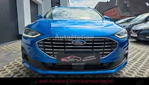Ford Focus Turnier Titanium X*Neuwertig*LKHZ*LED*RFK*