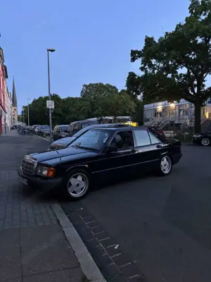 Mercedes-Benz 190 E 1.8