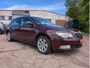 Skoda Superb 1.8 TSI Ambition PDC SH XENON ALU CLIMATRONIC