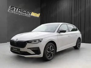 Skoda Scala Selection 1.5TSI DSG>BlackPaket>LED>Sitzheizung