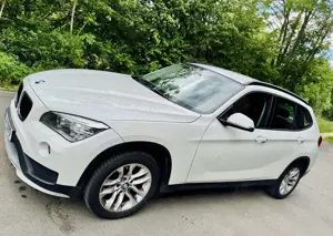 BMW X1 X1 xDrive18d TÜV NEU bis 6/28 Navi, Automatik