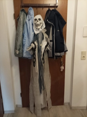 Große gruselige Halloween  Figur zum aufhängen 