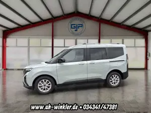 Ford Tourneo Courier Titanium AHK*Kamera*Winterpaket