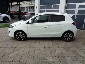 Mitsubishi Space Star Select+ 1.2 MIVEC ClearTec 5-Gang Bild 4