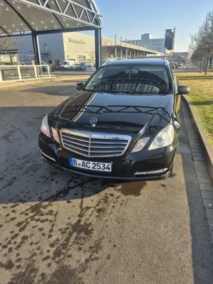 Mercedes-Benz E 350 T CDI DPF 4Matic BlueEFFICIENCY 7G-TRONIC Elegance