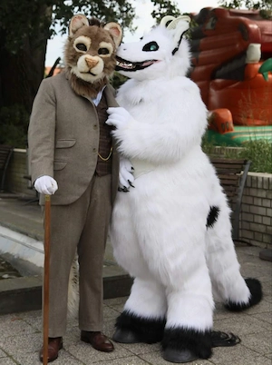 Fursuit   Fullsuit Kostüm Handarbeit Bild 2