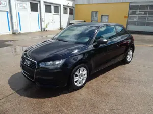 Audi A1 attraction*2.HAND*TÜV*PDC*LM*SITZHEIZUNG*KLIMA*TOP*