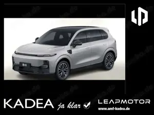 Leapmotor B10 BEV KAMERA+LED+PANORAMA+ACC+NAVI