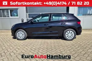 Skoda Fabia 1.0 TSI 95PS Selection 5-türig Rückf.Kamera Parkse