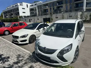 Opel Zafira Tourer 2.0 CDTI Sport