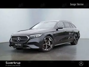 Mercedes-Benz E 300 T e ,  AVANTGARDE AHK DISTR KAMERA PANO