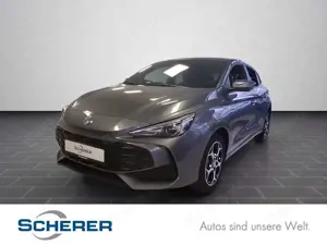 MG MG3 Luxury 360-Grad-Kamera - LED-Scheinw