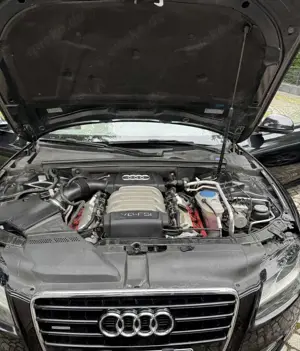 Audi A5 3.2 FSI quattro tiptronic