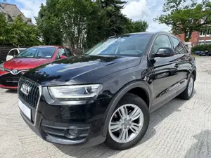 Audi Q3 2.0 TFSI quattro*PDC*Navi*AHK*LMF*