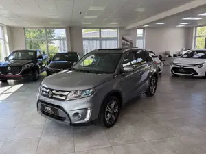 Suzuki Vitara 1.6 Comfort 4x4 Panorama/Automatik/Navi