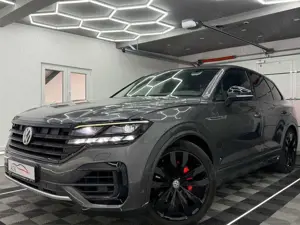 Volkswagen Touareg 4Motion R-LINE/DAB+/MATRIX IQ/AHK/21 ZO