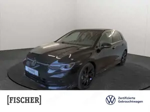 Volkswagen Golf VIII 1.5 eTSI DSG R-Line Matrix AHK Navi Harman Ka