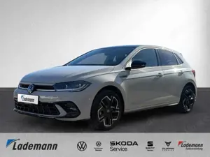 Volkswagen Polo 1.0 TSI DSG R-LINE PANO+IQ.LIGHT+RFK+ACC+SH