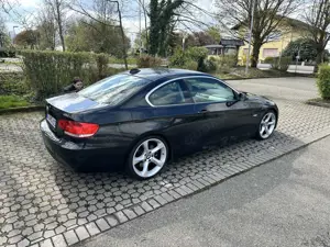 BMW 330 330d