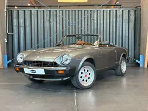 Fiat 124 Spider Pininfarina Spidereuropa 124DS(Restaur.|H-Kenn.)