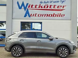 Volkswagen T-Roc 1.5 eTSI Style IQ-Light/-Drive,Ahk,el.Heck