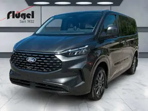 Ford Tourneo Custom Bus Titanium