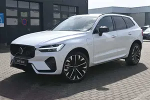 Volvo XC60 T8 RC AWD Ultra Dark**360*LUFT*BW*FACELIFT