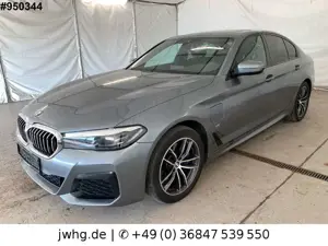 BMW 530 e xDrive Facelift M Sport Glasdach LiveCockp