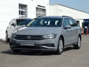 Volkswagen Passat Variant 1.5 TSI DSG Conceptline/ Business