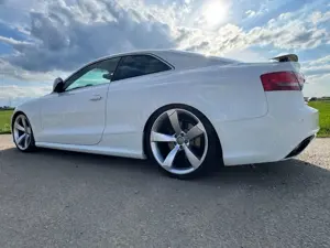 Audi RS5 RS 5 Coupe 4.2 FSI quattro Milltek Auspuff