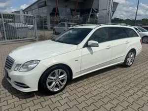 Mercedes-Benz E 220 CDI T BlueEFFICIENCY AVANTGARDE