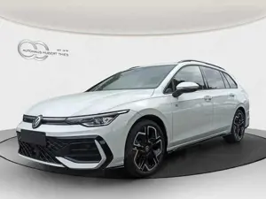 Volkswagen Golf Var. 8 1.5 eTSI R-Line DSG  ASSISTENTEN+NAVI+LED+K