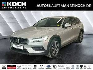 Volvo V60 Cross Country V60 CC B5B AWD Ultimate High-End Ausstattung Navi