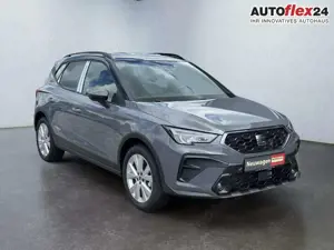SEAT Arona FR 1.5 TSI DSG Mo26 ACC 2Zokl 2xPDC Kam SHZ Ful...