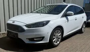 Ford Focus Titanium 1. Hand Automatik