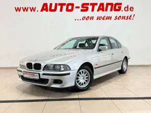 BMW 520 i**SITZHEIZUNG+SCHIEBEDACH+KLIMA**